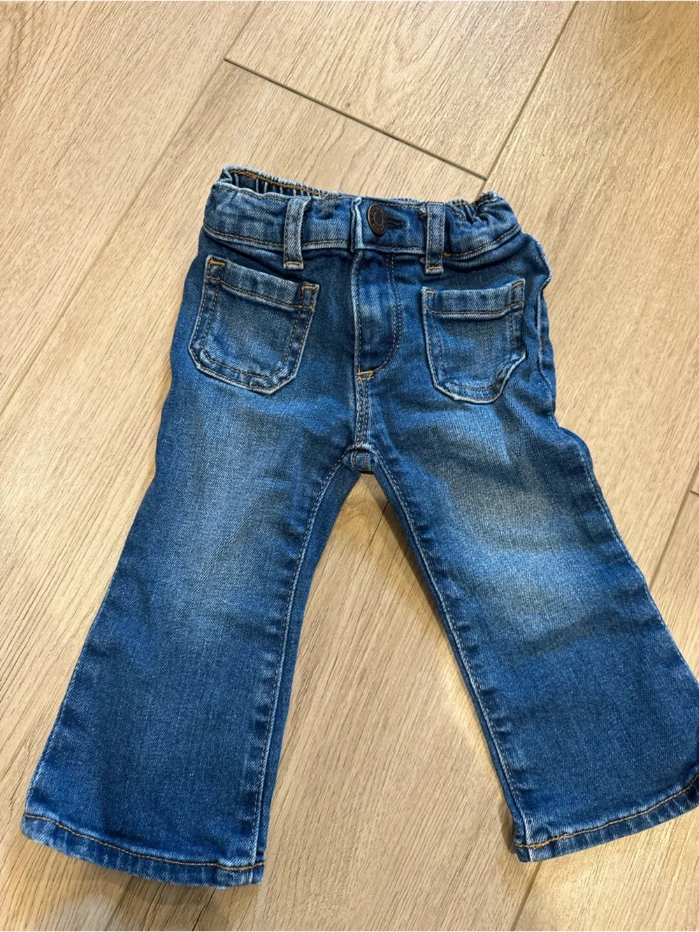 BABY GAP flare jeans